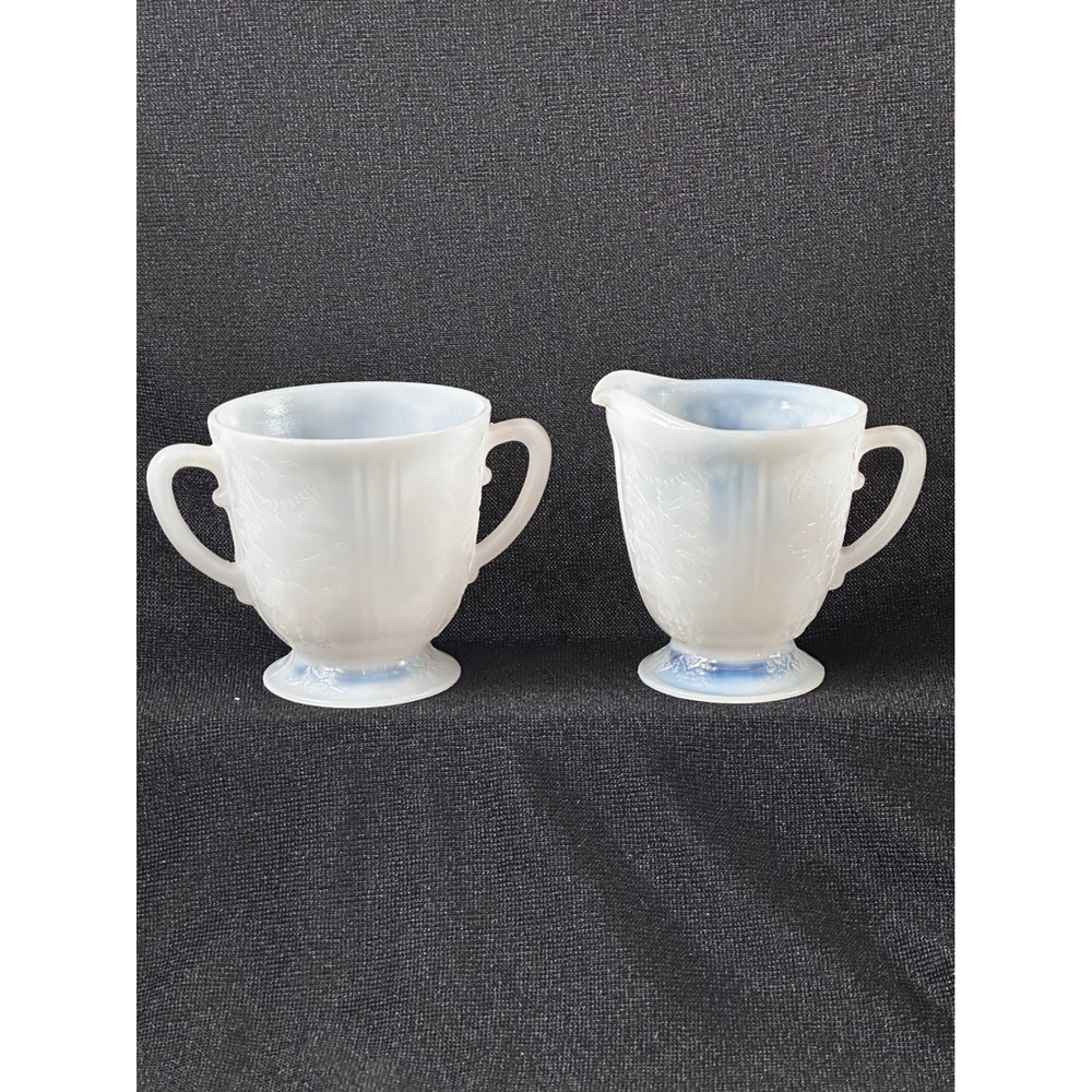 MacBeth Evans Monax American Sweetheart Creamer Sugar Set Blue White Glass 1930s